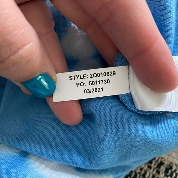 Vineyard Vines Blue White Tie Dye Knit Whale Midi Maxi Dress - Picture 15 of 15